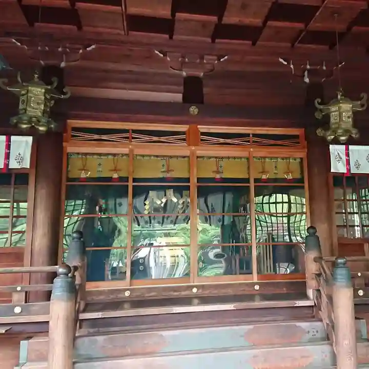 溝旗神社(肇國神社)の本殿・本堂