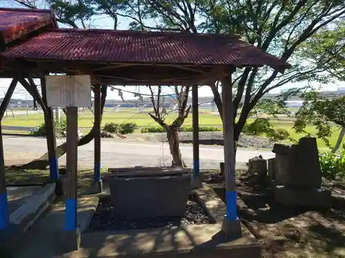 塚崎香取神社の手水舎