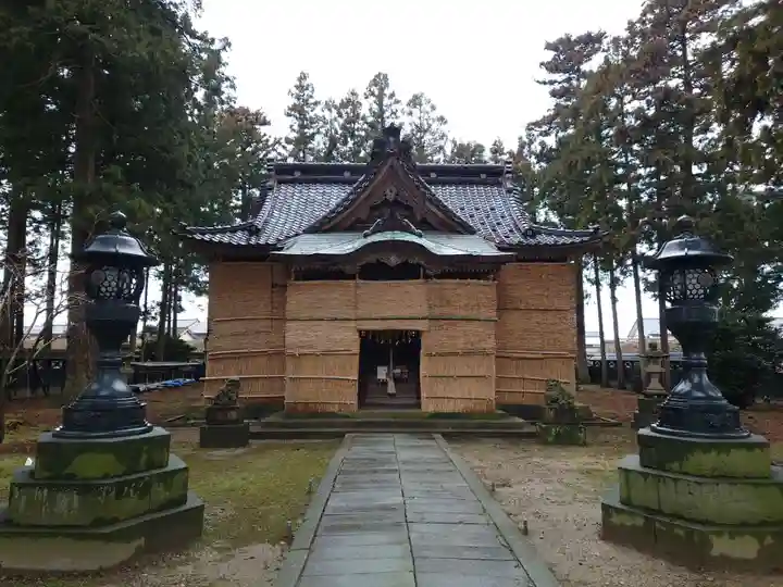 守りの神 藤基神社の本殿・本堂