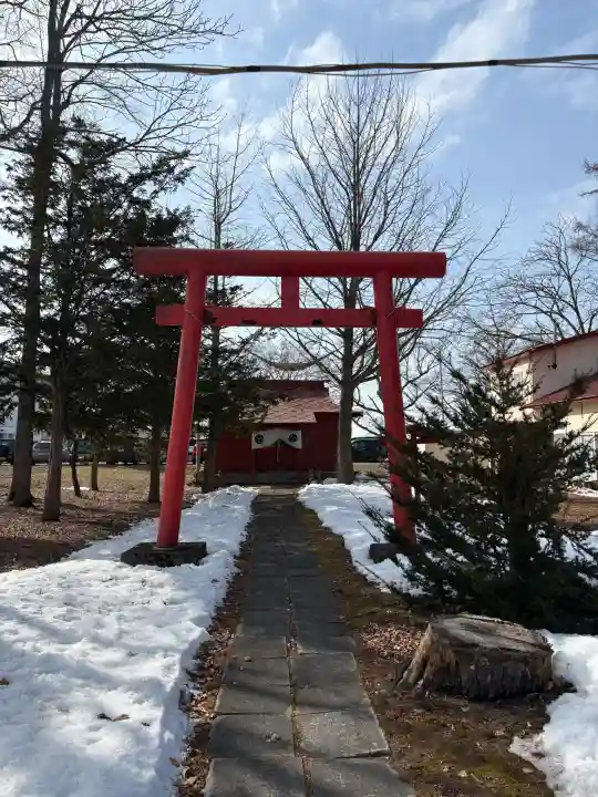 幕別神社の{uncategorized: "未分類", other: "その他", undefined: "問題あり", building: "その他建物", grave: "お墓", sacred_gate: "鳥居", guardian: "狛犬", statue: "像", buddha: "仏像", history: "歴史", nature: "自然", garden: "庭園", animal: "動物", pagoda: "塔", temizu: "手水舎", mountain_gate: "山門・神門", sanctuary: "本殿・本堂", subordinate: "末社・摂社", art: "芸術", scenery: "景色", jizo: "地蔵", ema: "絵馬", goshuin: "御朱印", omikuji: "おみくじ", items: "授与品その他", amulet: "お守り", goshuincho: "御朱印帳", eats: "食事", festival: "お祭り", votive_dance: "神楽", shichigosan: "七五三参", wedding: "結婚式", experience: "体験その他", initially: "初詣", around: "周辺", anti_infection: "感染症対策"}