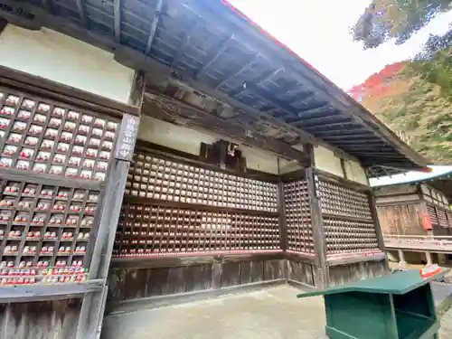 勝尾寺の末社・摂社