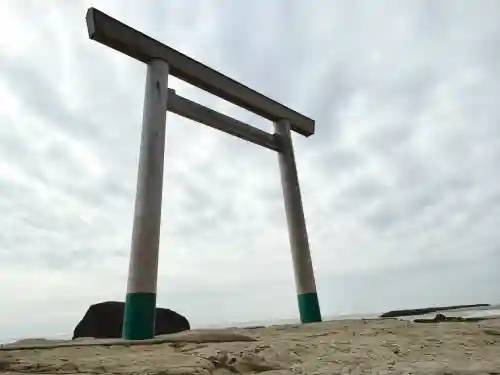 つぶてヶ浦鳥居（伊勢神宮遥拝所）(愛知県)