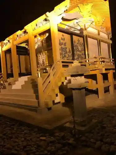 水戸八幡宮の本殿・本堂