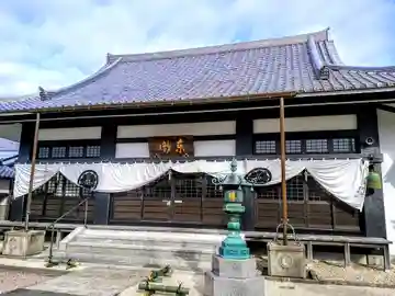東漸寺の本殿・本堂