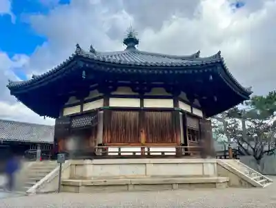 法隆寺 夢殿(奈良県)