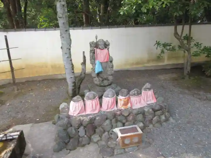 御寺 泉涌寺の地蔵