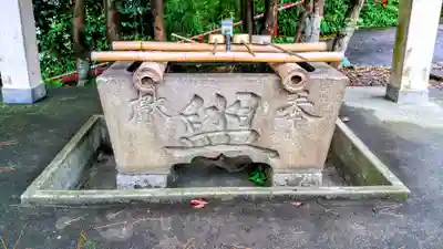 幡頭神社の手水舎