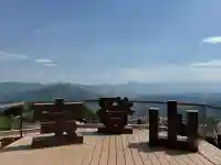 宝登山神社奥宮の{uncategorized: "未分類", other: "その他", undefined: "問題あり", building: "その他建物", grave: "お墓", sacred_gate: "鳥居", guardian: "狛犬", statue: "像", buddha: "仏像", history: "歴史", nature: "自然", garden: "庭園", animal: "動物", pagoda: "塔", temizu: "手水舎", mountain_gate: "山門・神門", sanctuary: "本殿・本堂", subordinate: "末社・摂社", art: "芸術", scenery: "景色", jizo: "地蔵", ema: "絵馬", goshuin: "御朱印", omikuji: "おみくじ", items: "授与品その他", amulet: "お守り", goshuincho: "御朱印帳", eats: "食事", festival: "お祭り", votive_dance: "神楽", shichigosan: "七五三参", wedding: "結婚式", experience: "体験その他", initially: "初詣", around: "周辺", anti_infection: "感染症対策"}