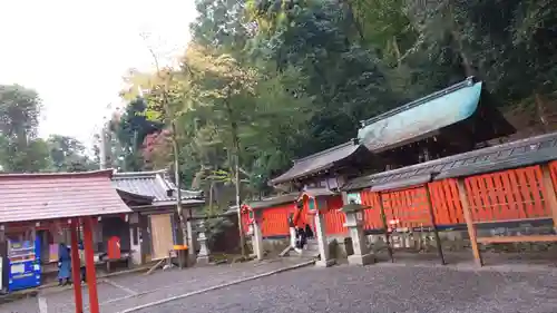 櫟谷宗像神社（松尾大社摂社）の本殿・本堂