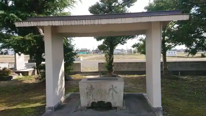 八龍社(稲島)の手水舎