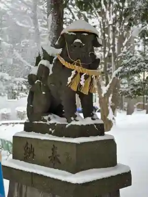 北広島市総鎮守　廣島神社の{uncategorized: "未分類", other: "その他", undefined: "問題あり", building: "その他建物", grave: "お墓", sacred_gate: "鳥居", guardian: "狛犬", statue: "像", buddha: "仏像", history: "歴史", nature: "自然", garden: "庭園", animal: "動物", pagoda: "塔", temizu: "手水舎", mountain_gate: "山門・神門", sanctuary: "本殿・本堂", subordinate: "末社・摂社", art: "芸術", scenery: "景色", jizo: "地蔵", ema: "絵馬", goshuin: "御朱印", omikuji: "おみくじ", items: "授与品その他", amulet: "お守り", goshuincho: "御朱印帳", eats: "食事", festival: "お祭り", votive_dance: "神楽", shichigosan: "七五三参", wedding: "結婚式", experience: "体験その他", initially: "初詣", around: "周辺", anti_infection: "感染症対策"}
