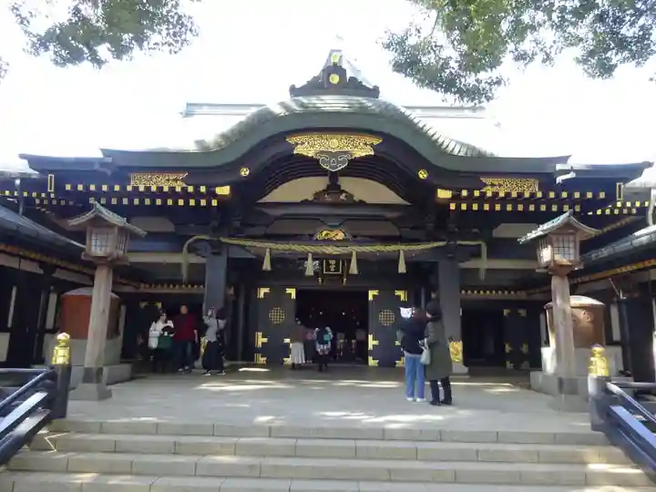 穴八幡宮の本殿・本堂