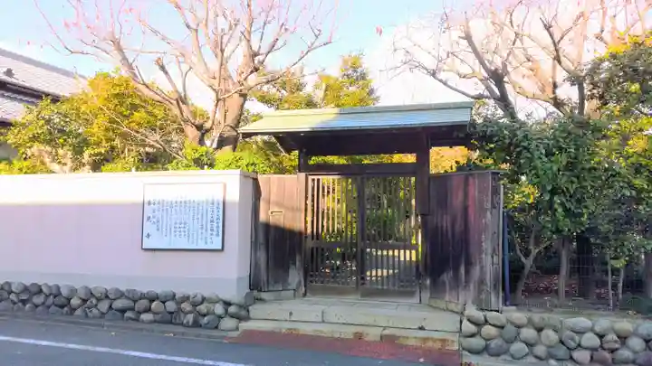 喜見寺の山門・神門