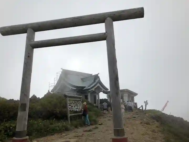 刈田嶺神社(奥宮)(宮城県)