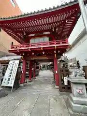 袋町お聖天　福生院の山門