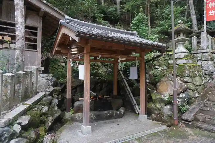 崇道神社の手水舎