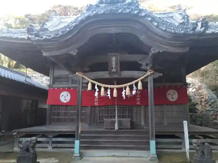 白皇神社の本殿・本堂