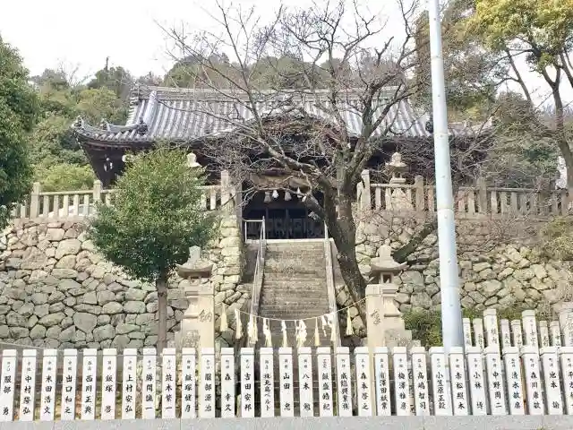 荒川神社の本殿