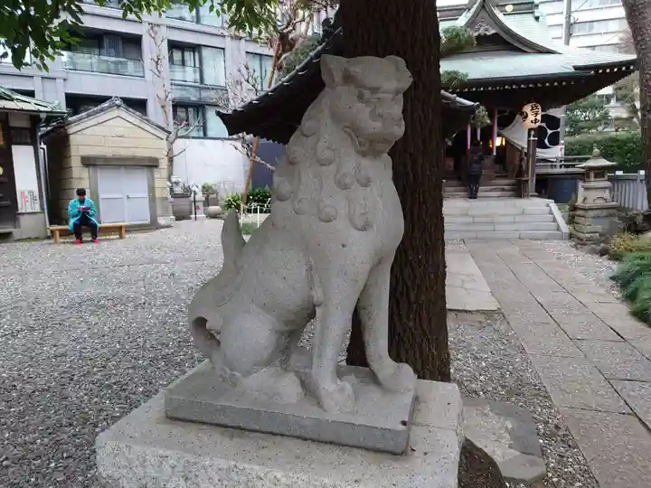 廣尾稲荷神社の狛犬