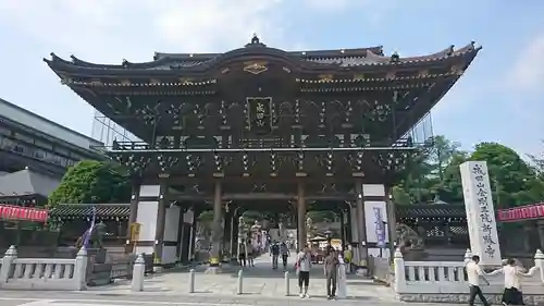 成田山新勝寺の山門・神門