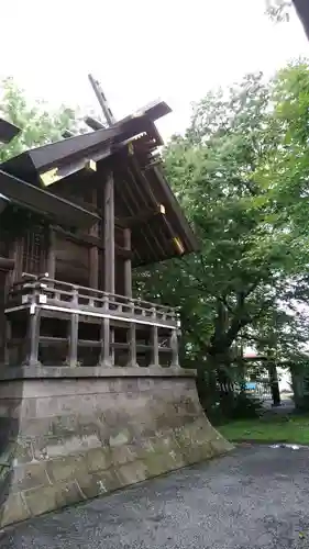 比布神社の本殿