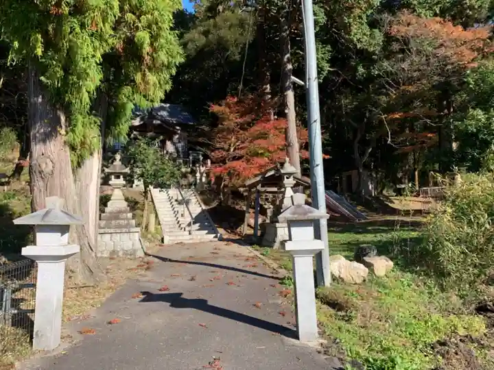 八剱社のその他建物