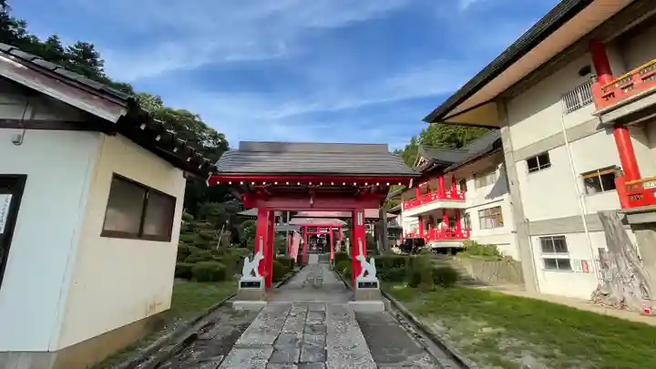 白狐山光星寺の山門・神門