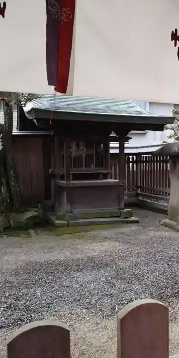 龍王宮秀郷社(橋守神社)の末社・摂社