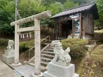 佐伎治神社の{uncategorized: "未分類", other: "その他", undefined: "問題あり", building: "その他建物", grave: "お墓", sacred_gate: "鳥居", guardian: "狛犬", statue: "像", buddha: "仏像", history: "歴史", nature: "自然", garden: "庭園", animal: "動物", pagoda: "塔", temizu: "手水舎", mountain_gate: "山門・神門", sanctuary: "本殿・本堂", subordinate: "末社・摂社", art: "芸術", scenery: "景色", jizo: "地蔵", ema: "絵馬", goshuin: "御朱印", omikuji: "おみくじ", items: "授与品その他", amulet: "お守り", goshuincho: "御朱印帳", eats: "食事", festival: "お祭り", votive_dance: "神楽", shichigosan: "七五三参", wedding: "結婚式", experience: "体験その他", initially: "初詣", around: "周辺", anti_infection: "感染症対策"}