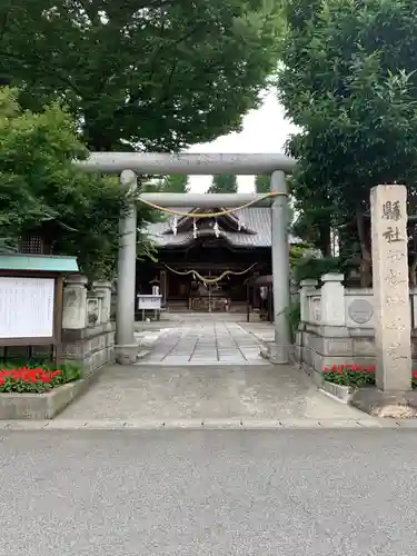 伊勢崎神社の鳥居