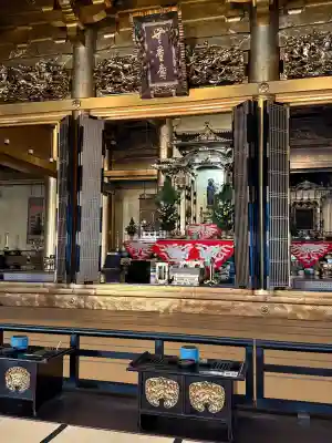 真宗大谷派名古屋別院の{uncategorized: "未分類", other: "その他", undefined: "問題あり", building: "その他建物", grave: "お墓", sacred_gate: "鳥居", guardian: "狛犬", statue: "像", buddha: "仏像", history: "歴史", nature: "自然", garden: "庭園", animal: "動物", pagoda: "塔", temizu: "手水舎", mountain_gate: "山門・神門", sanctuary: "本殿・本堂", subordinate: "末社・摂社", art: "芸術", scenery: "景色", jizo: "地蔵", ema: "絵馬", goshuin: "御朱印", omikuji: "おみくじ", items: "授与品その他", amulet: "お守り", goshuincho: "御朱印帳", eats: "食事", festival: "お祭り", votive_dance: "神楽", shichigosan: "七五三参", wedding: "結婚式", experience: "体験その他", initially: "初詣", around: "周辺", anti_infection: "感染症対策"}