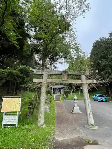 松尾神社の鳥居