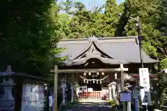 涼ケ岡八幡神社の本殿