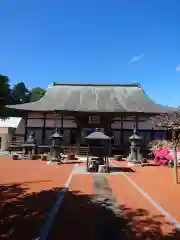 長安寺の本殿