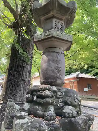 春日部八幡神社の狛犬