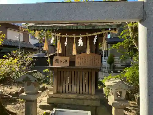 神館神社の末社・摂社