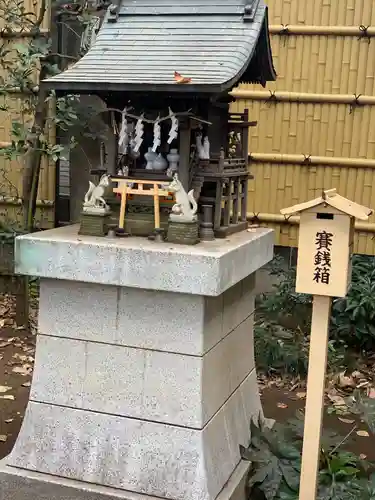 天沼八幡神社の末社・摂社