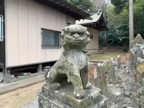 八幡神社の狛犬