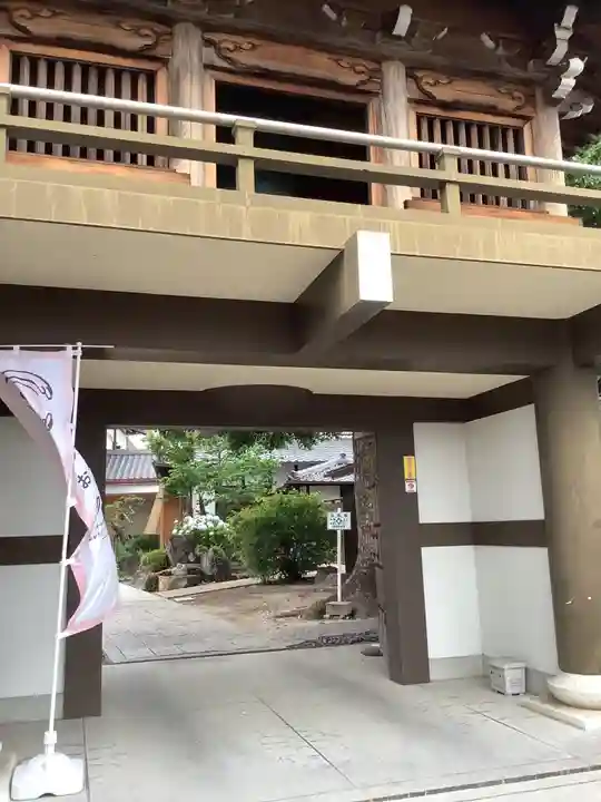 薬師山 林昌寺の山門・神門