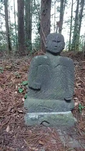 愛宕神社の像