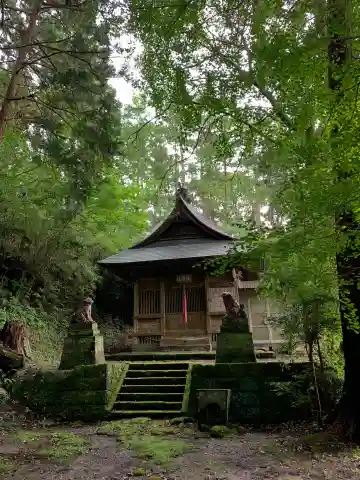 熊野神社の本殿・本堂