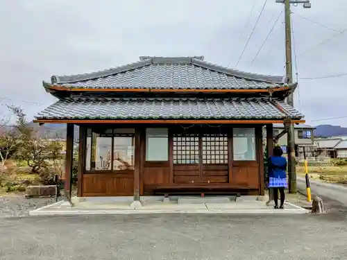 妙照寺の本殿・本堂