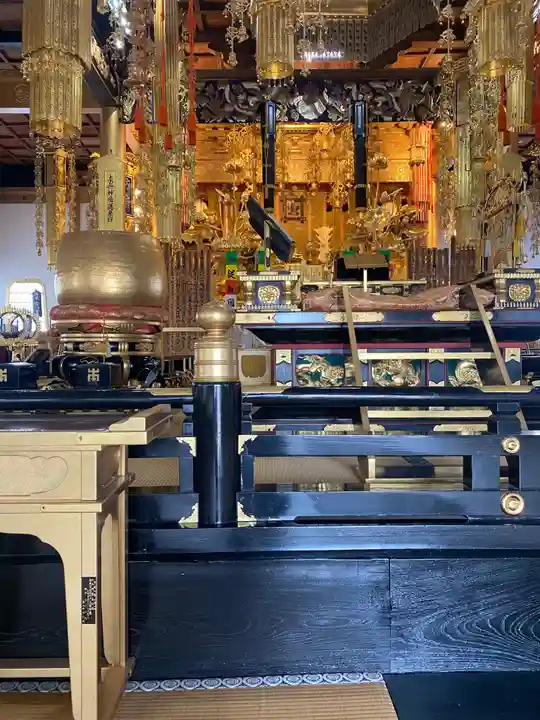 本佛寺の本殿・本堂