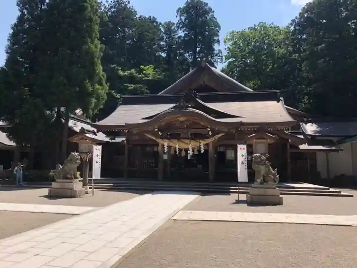 白山比咩神社の本殿・本堂