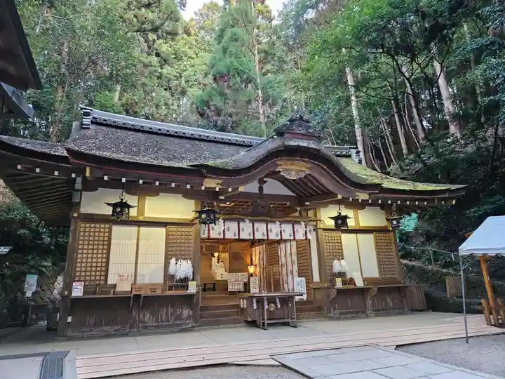 狭井坐大神荒魂神社(狭井神社)(奈良県)