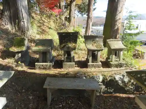 若宮八幡神社の末社