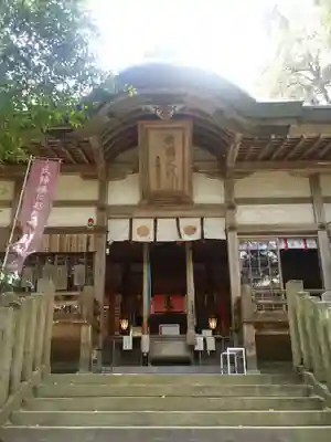 敢國神社の本殿・本堂