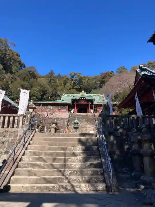久能山東照宮の{uncategorized: "未分類", other: "その他", undefined: "問題あり", building: "その他建物", grave: "お墓", sacred_gate: "鳥居", guardian: "狛犬", statue: "像", buddha: "仏像", history: "歴史", nature: "自然", garden: "庭園", animal: "動物", pagoda: "塔", temizu: "手水舎", mountain_gate: "山門・神門", sanctuary: "本殿・本堂", subordinate: "末社・摂社", art: "芸術", scenery: "景色", jizo: "地蔵", ema: "絵馬", goshuin: "御朱印", omikuji: "おみくじ", items: "授与品その他", amulet: "お守り", goshuincho: "御朱印帳", eats: "食事", festival: "お祭り", votive_dance: "神楽", shichigosan: "七五三参", wedding: "結婚式", experience: "体験その他", initially: "初詣", around: "周辺", anti_infection: "感染症対策"}