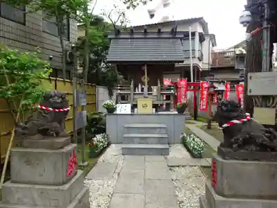 高円寺氷川神社の末社・摂社