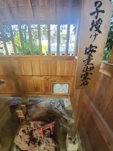 伊勢神社の末社